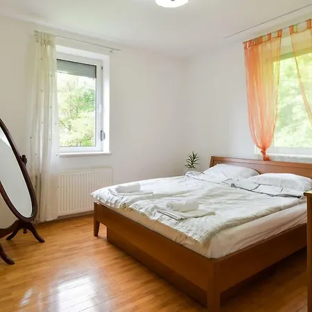 Appartement Modern In Centar - 83 M2